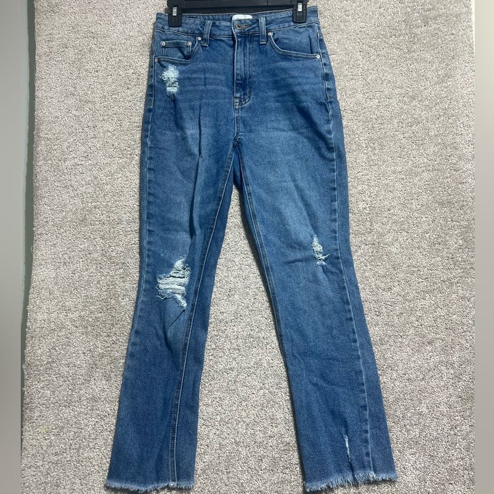 True Craft Woman’s High Rise Slim Cropped Distressed Jeans Size 7 Regular